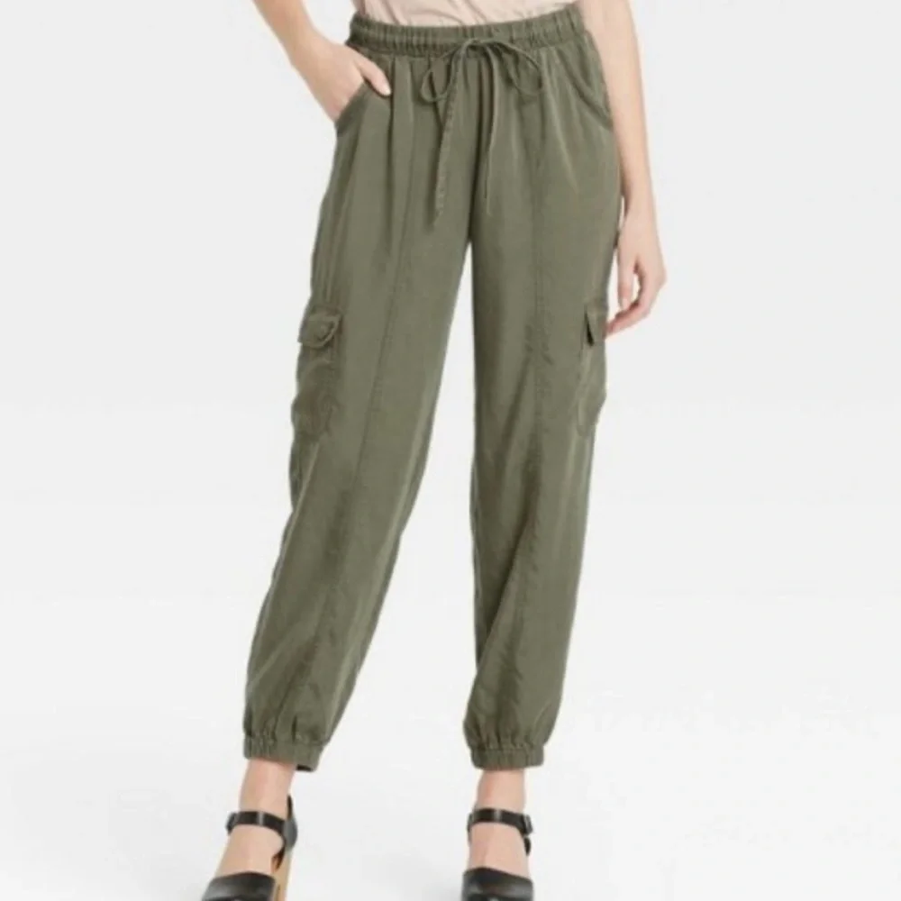 Olive Green Cargo Jogger Pants | Knox Rose | Sz Small - Picture 3 of 9